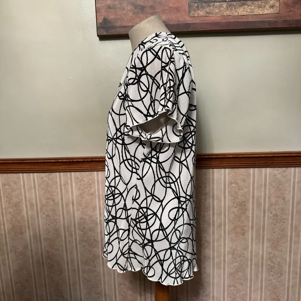 Abstract print blouse - Picture 2 of 5